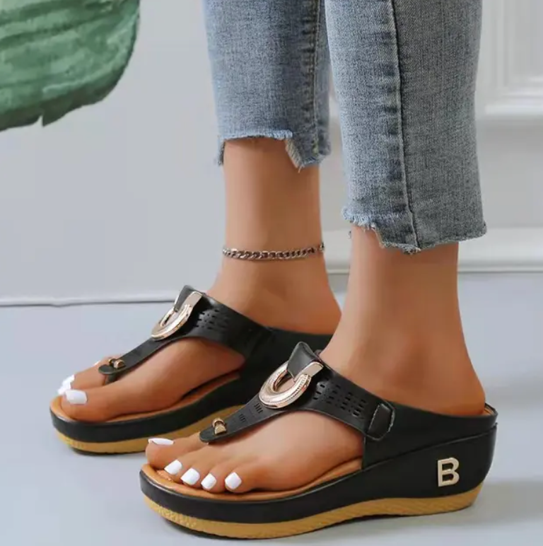 Comfort Wedge Toe-Ring Sandals