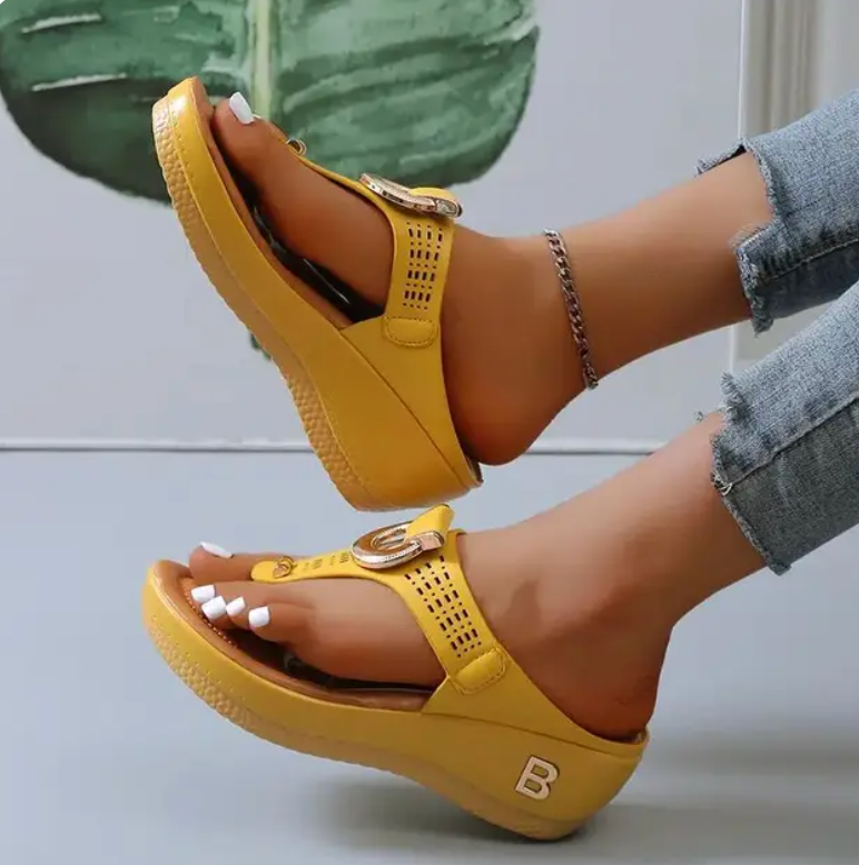 Comfort Wedge Toe-Ring Sandals